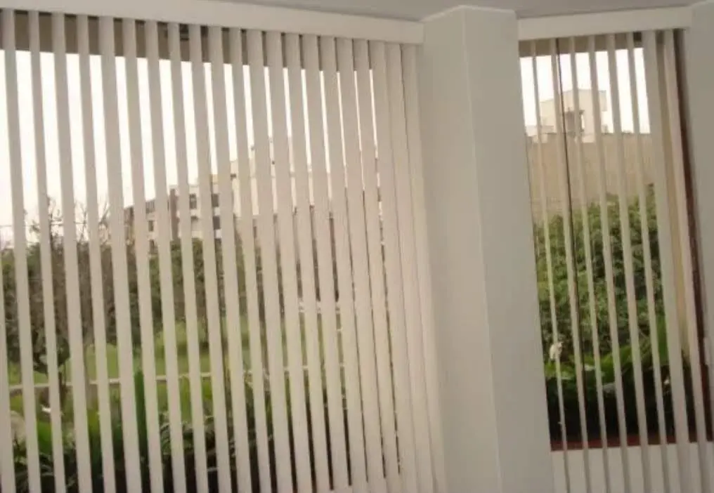 Pertina (PIN DOT) (Gold)